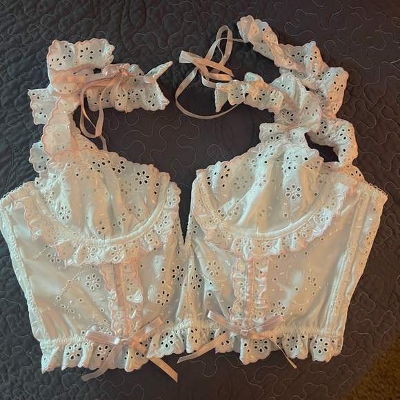 Swirl Eyelet Bustier
by for love and lemons - Picture 9 of 11